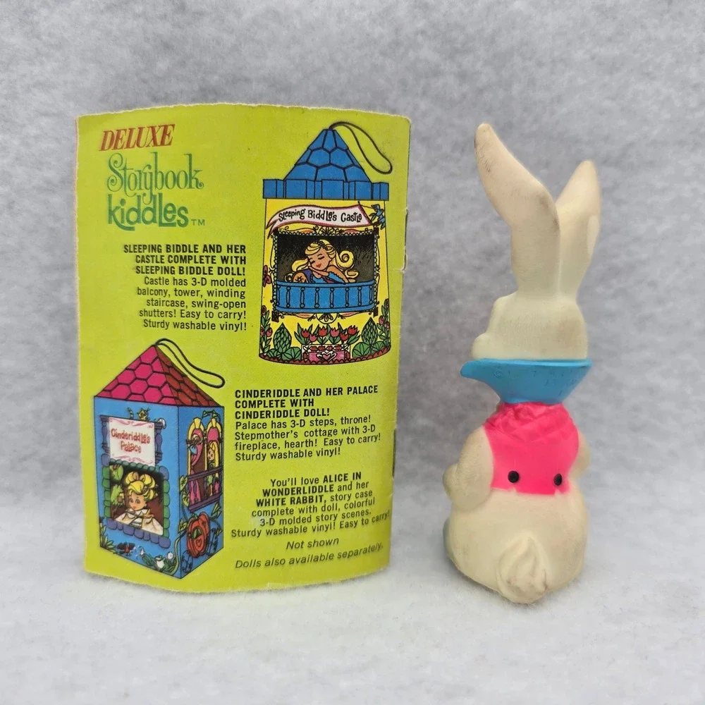 Vintage 1967 Mattel Liddle Kiddles Alice in WonderLiddle White Rabbit & Book